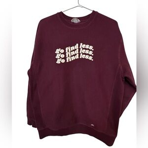 High End “Go Find Less” Women’s Elsie Myers Burgundy XL Crew Sweatshirt NICE